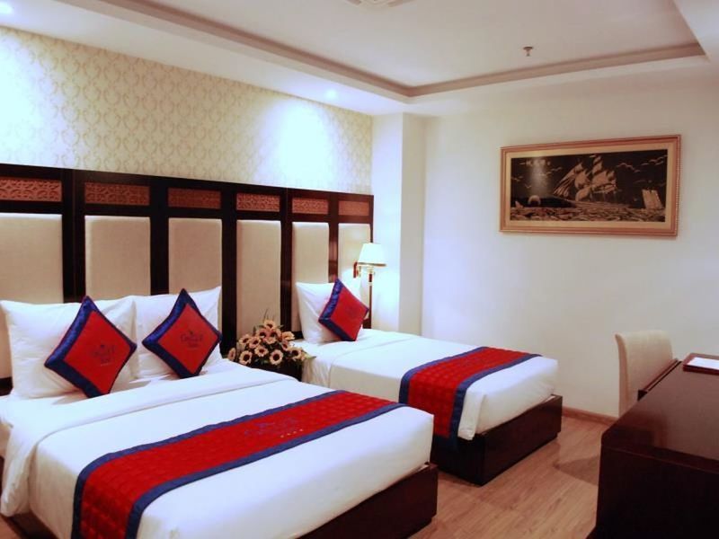 Galliot Hotel Нячанг Екстер'єр фото